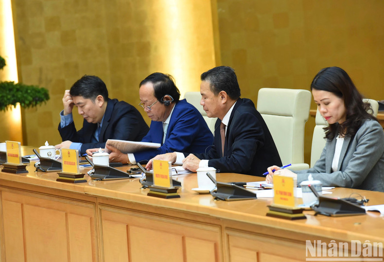 Delegados del Gobierno vietnamita.