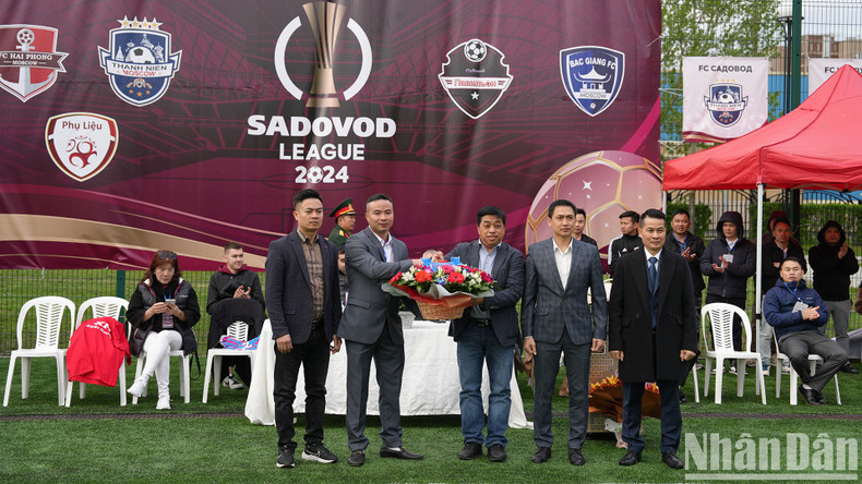 Según el directorio del Centro Comercial Sadovod, amén de ser un evento deportivo, la cita ayuda a cohesionar a los compatriotas vietnamitas que faenan en uno de los mayores lugares de venta en Moscú.