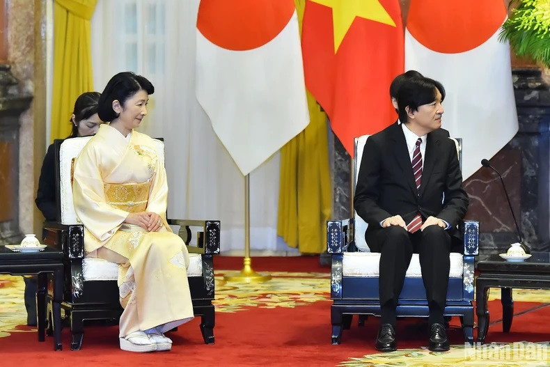 El príncipe heredero Akishino y la princesa Kiko. El príncipe heredero Akishino y la princesa Kiko.