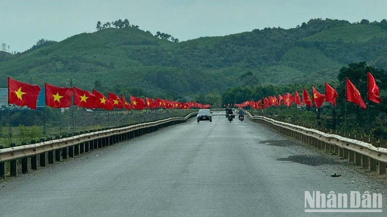 El camino a la cueva de Phong Nha, en la central provincia de Quang Binh.