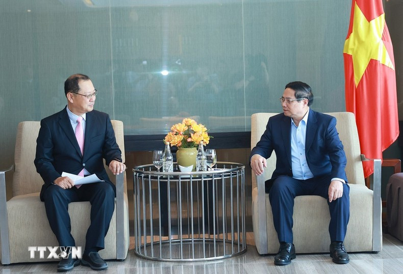 El premier Pham Minh Chinh recibe a un ejecutivo del grupo surcoreano Hyosung. El premier Pham Minh Chinh recibe a un ejecutivo del grupo surcoreano Hyosung.