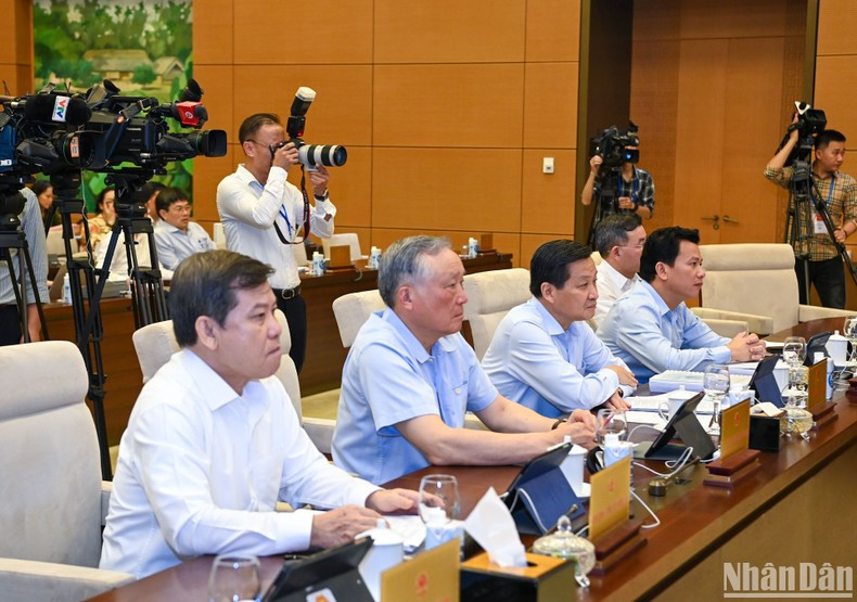 Diputados en la sesión.