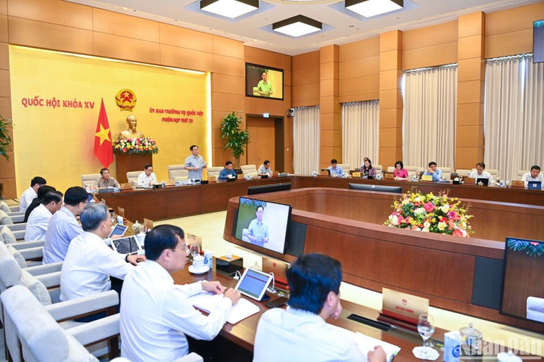 La reunión se efectuará desde hoy hasta el día 18 (primera fase) y del 24 al 26 (segunda fase) en Hanói.