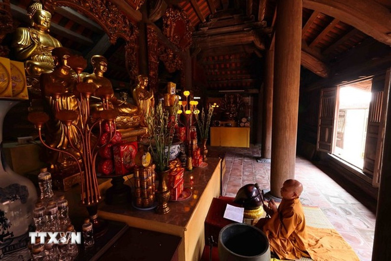 Al visitar Ngoa Van, entramos a un espacio cultural, que preserva nobles valores de la historia, la cultura y la civilización a través de los siglos. Al visitar Ngoa Van, entramos a un espacio cultural, que preserva nobles valores de la historia, la cultura y la civilización a través de los siglos.