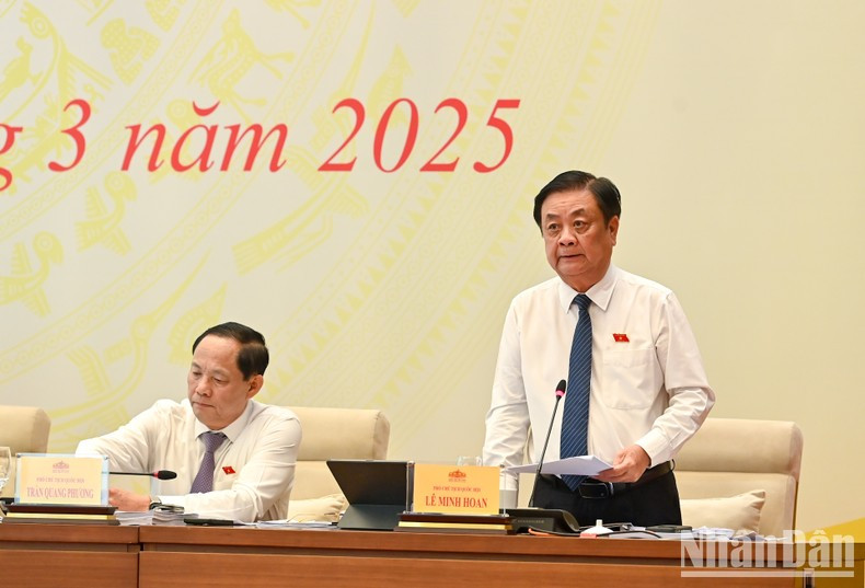 El vicepresidente de la AN Le Minh Hoan. El vicepresidente de la AN Le Minh Hoan.