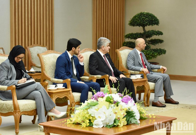 Miembros de la delegación de los EAU.