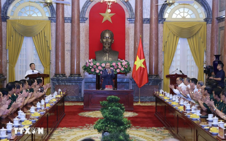 Panorama del encuentro. Panorama del encuentro.