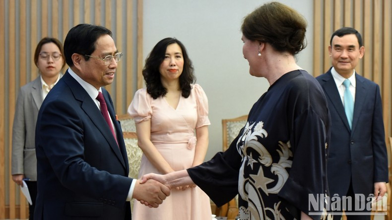 [Foto] Premier vietnamita se reúne con canciller de Eslovenia ảnh 2