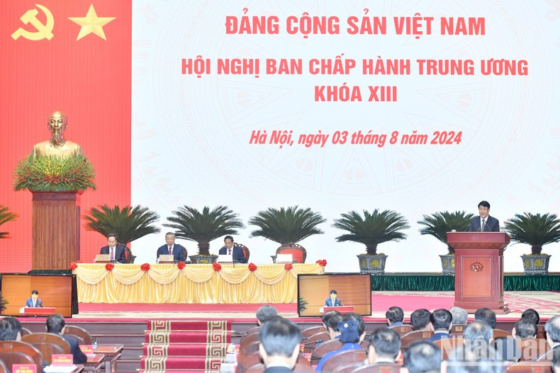 Panorama de la sesión inaugural del pleno. Panorama de la sesión inaugural del pleno.