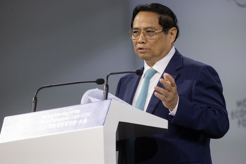 El jefe de Gobierno vietnamita interviene en la sesión. El jefe de Gobierno vietnamita interviene en la sesión.