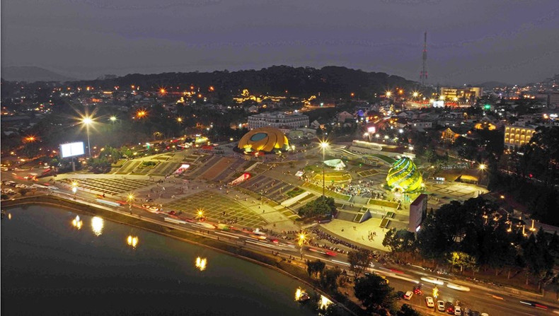 La ciudad de Da Lat por la noche.