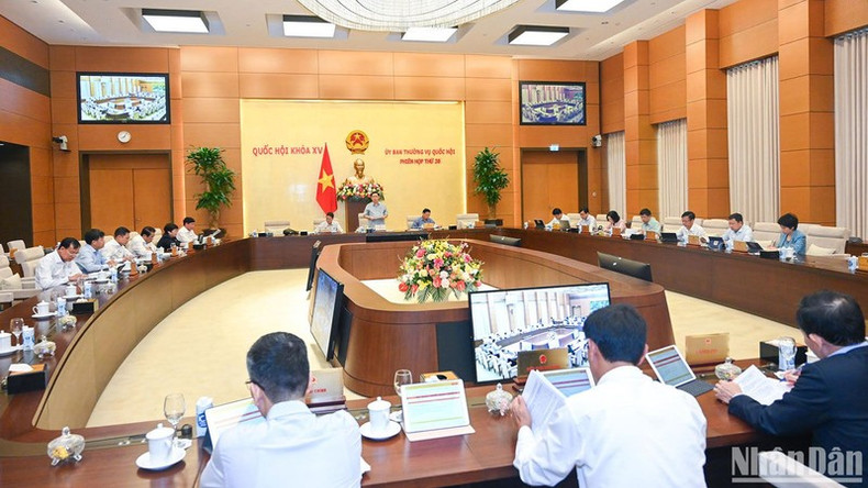 La reunión se desarrolla en tres fases para recabar opiniones sobre 16 cuestiones.