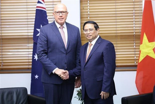 El primer ministro vietnamita, Pham Minh Chinh, y Peter Dutton, líder del Partido Liberal Australiano (Fuente:VNA)