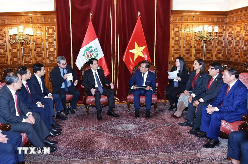 Vista del encuentro. Vista del encuentro.