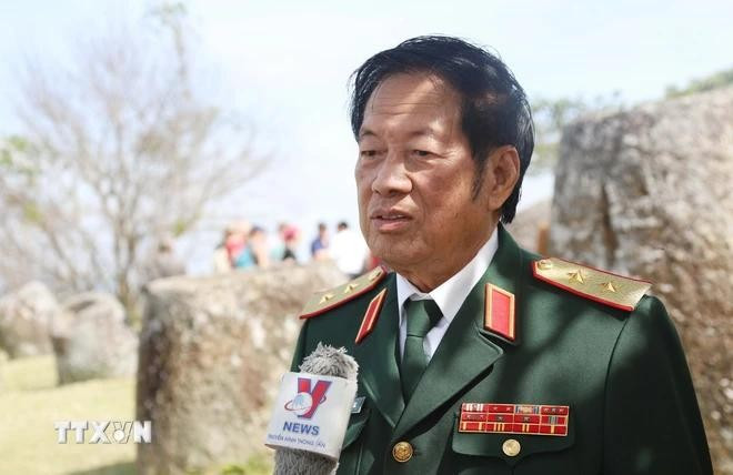 El teniente general Nguyen Tien Long, vicepresidente de la Asociación de Amistad Vietnam-Laos (Fuente: VNA) El teniente general Nguyen Tien Long, vicepresidente de la Asociación de Amistad Vietnam-Laos (Fuente: VNA)