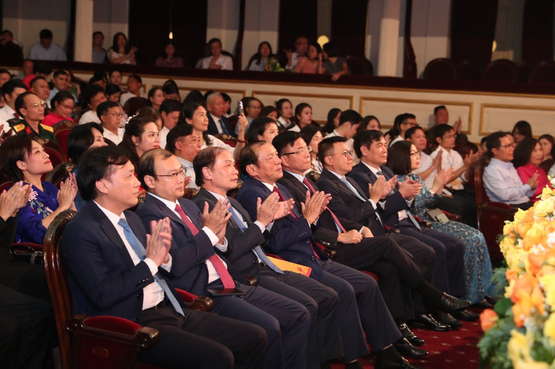 Los asistentes a la ceremonia. (Foto: Comité organizador) Los asistentes a la ceremonia. (Foto: Comité organizador)