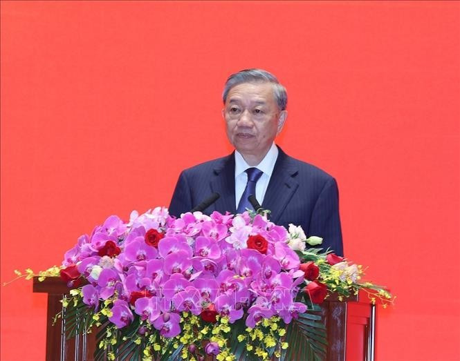 El líder vietnamita To Lam habla en el encuentro. El líder vietnamita To Lam habla en el encuentro.