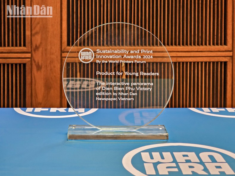 El periódico Nhan Dan recibe Premios a la Sostenibilidad y la Innovación en la Impresión en la categoría “Mejor producto para jóvenes lectores”. El periódico Nhan Dan recibe Premios a la Sostenibilidad y la Innovación en la Impresión en la categoría “Mejor producto para jóvenes lectores”.