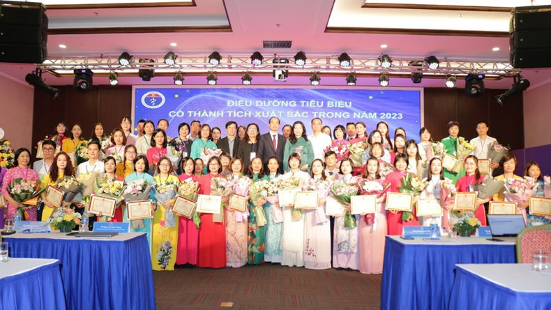 Delegados honrados en el evento.