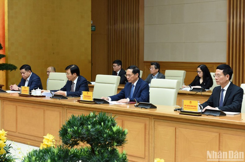 Delegados vietnamitas en la reunión. Delegados vietnamitas en la reunión.