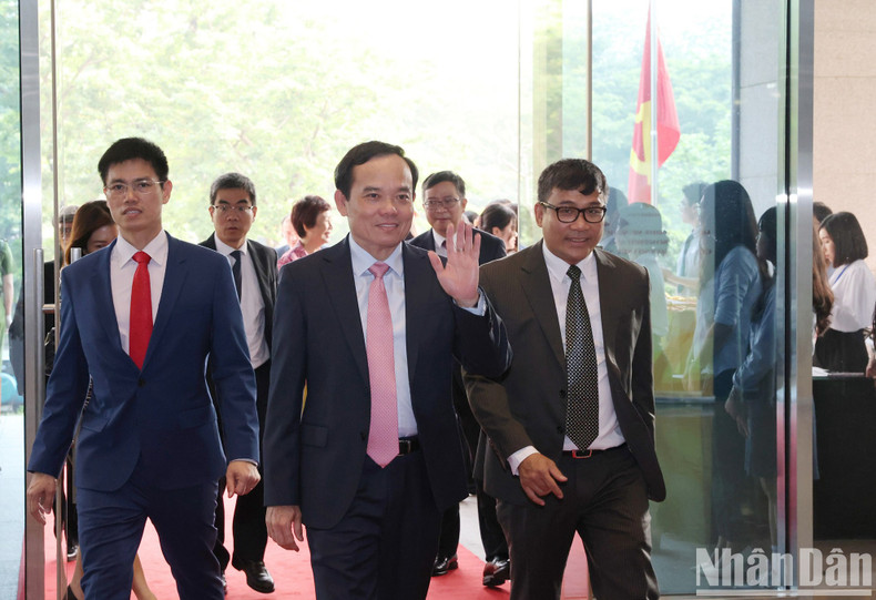 El viceprimer ministro Tran Luu Quang. El viceprimer ministro Tran Luu Quang.