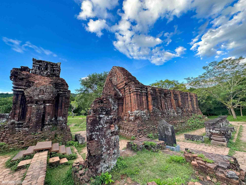 Según la administración del lugar, el número de turistas extranjeros que visitaron el santuario de My Son en los seis primeros meses de 2023 fue el doble que en el mismo periodo del año pasado. Según la administración del lugar, el número de turistas extranjeros que visitaron el santuario de My Son en los seis primeros meses de 2023 fue el doble que en el mismo periodo del año pasado.
