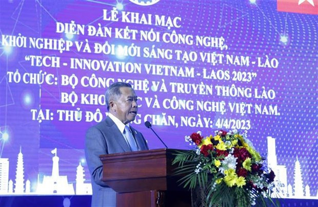 El ministro de Tecnología y Comunicaciones de Laos, Boviengkham Vongdara (Foto: VNA)