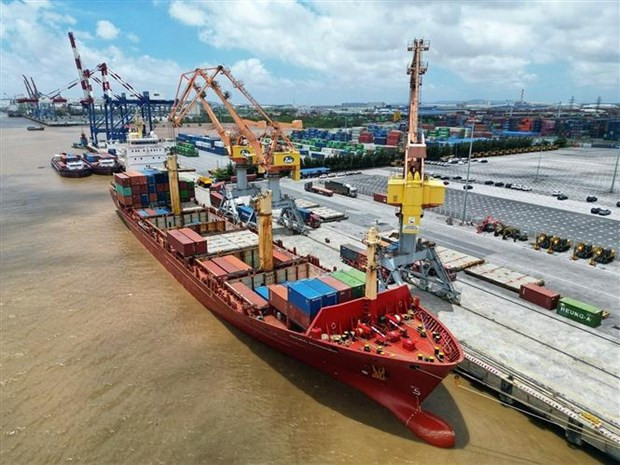 Las exportaciones de Vietnam alcanzan 355,5 mil millones de dólares en 2023. (Foto: VNA)