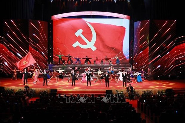 Un espectáculo artístico en el evento (Fuente: VNA) Un espectáculo artístico en el evento (Fuente: VNA)