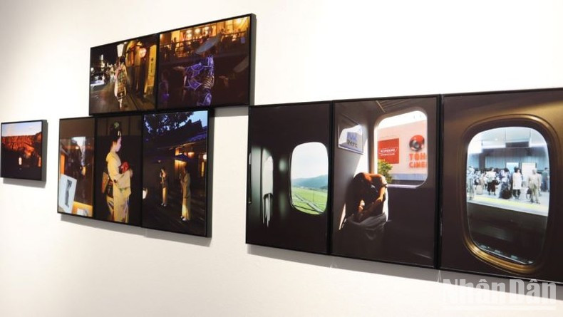 El día y la noche transmiten lo contrario de vibrante y tranquilo.