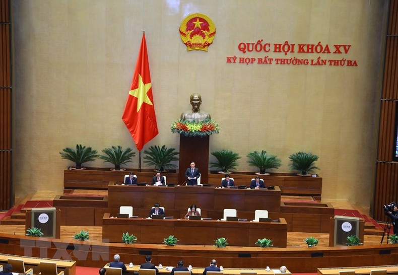El presidente de la Asamblea Nacional de Vietnam, Vuong Dinh Hue habla en la cita. (Fotografía: Van Diep/VNA) El presidente de la Asamblea Nacional de Vietnam, Vuong Dinh Hue habla en la cita. (Fotografía: Van Diep/VNA)