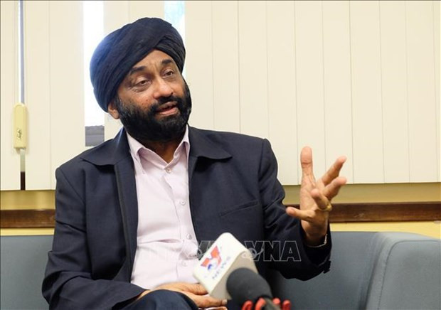 El profesor Bilveer Singh, de la Universidad Nacional de Singapur, en una entrevista concedida a reporteros de la VNA (Fuente: VNA)