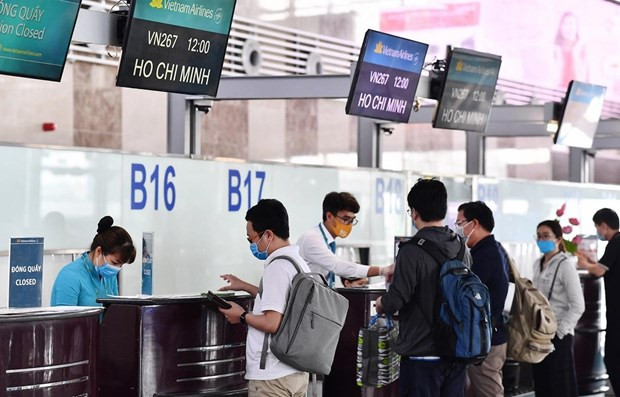 En el aeropuerto (Foto: VNA) En el aeropuerto (Foto: VNA)