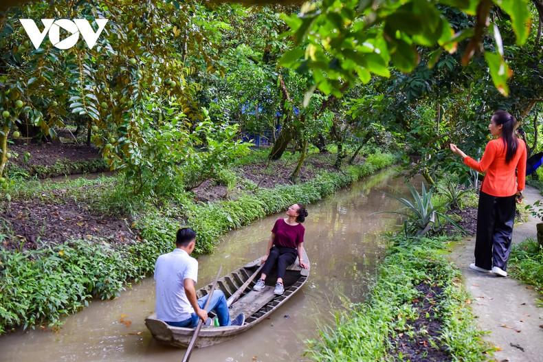 Los exuberantes ríos y jardines de Can Tho y del delta de Mekong.