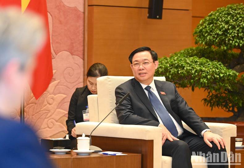 Presidente de la Asamblea Nacional de Vietnam recibe al premier de Luxemburgo ảnh 8 Presidente de la Asamblea Nacional de Vietnam recibe al premier de Luxemburgo ảnh 8