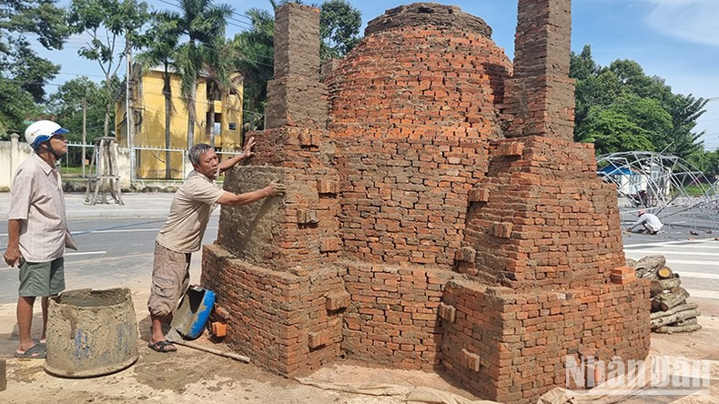 Para cocer los productos de cerámica se usa el horno redondo tradicional