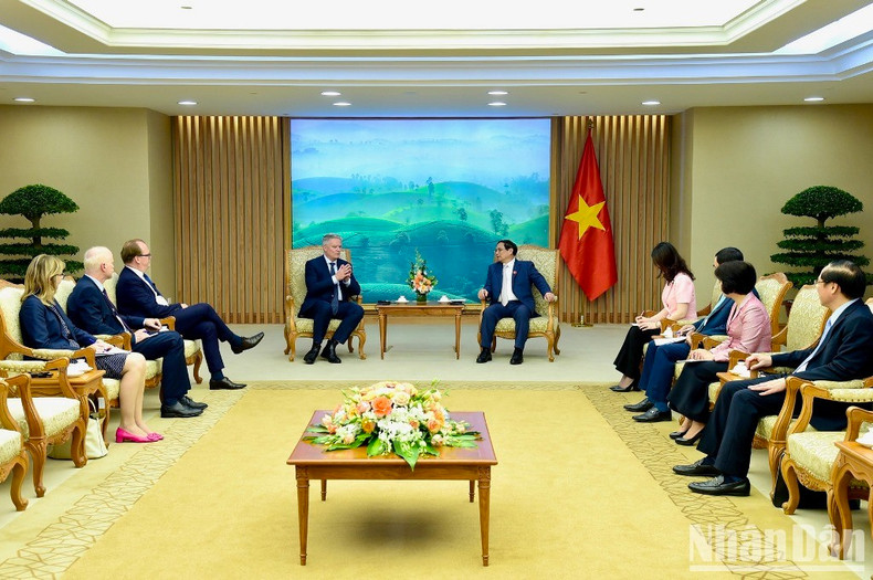 Panorama de la reunión.