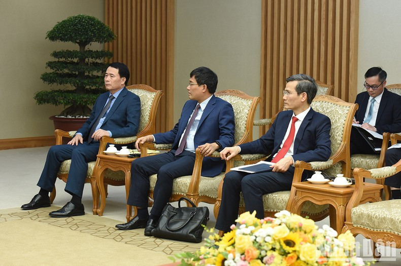 Delegación vietnamita. Delegación vietnamita.