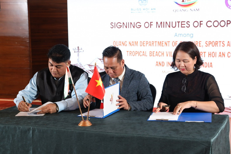 Quang Nam y la India firman un acuerdo de cooperación para desarrollar el turismo.