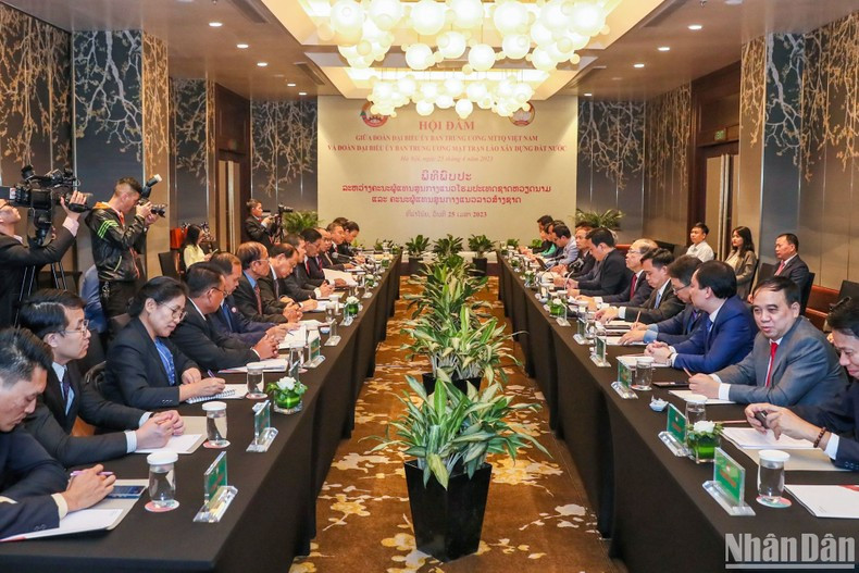 Panorama del encuentro.