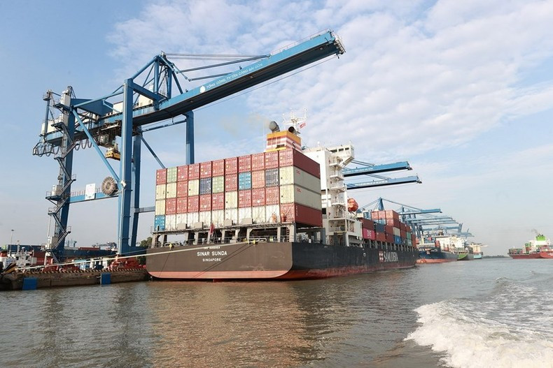 Buques portacontenedores en el puerto de Tan Cang Cat Lai. (Fotografía: VNA) Buques portacontenedores en el puerto de Tan Cang Cat Lai. (Fotografía: VNA)