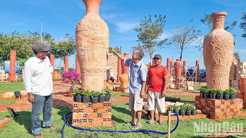Vinh Long inaugurará parque de cerámica roja ảnh 3 Vinh Long inaugurará parque de cerámica roja ảnh 3