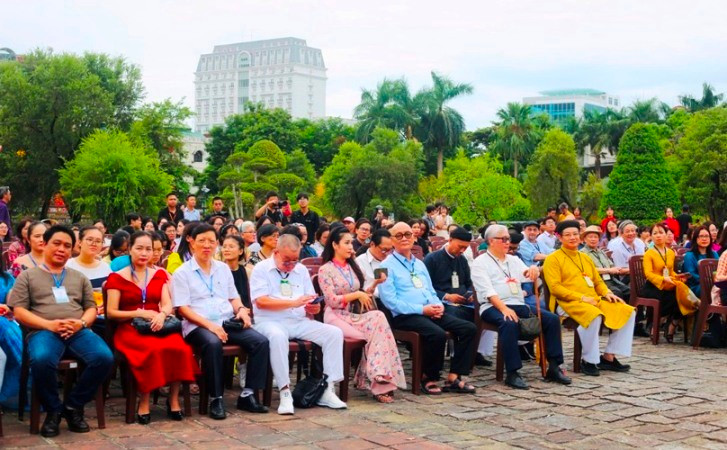 Delegados en el evento. Delegados en el evento.