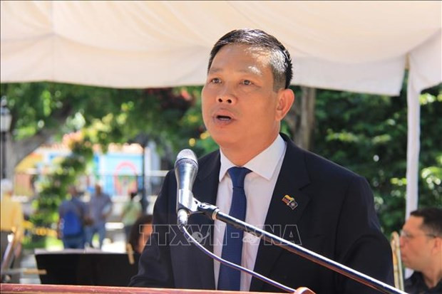 El embajador vietnamita y presidente rotativo del Comité de la Asean en Caracas, Vu Trung My, en la ceremonia. (Fuente: VNA)