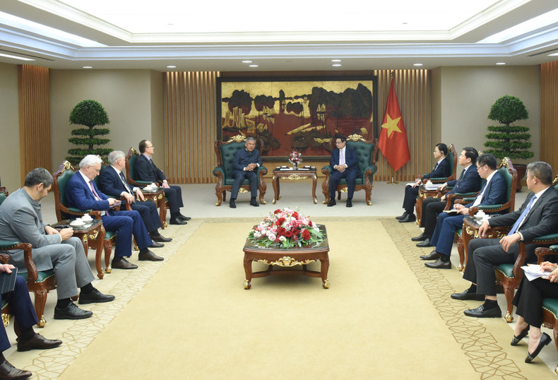 Panorama del encuentro. Panorama del encuentro.