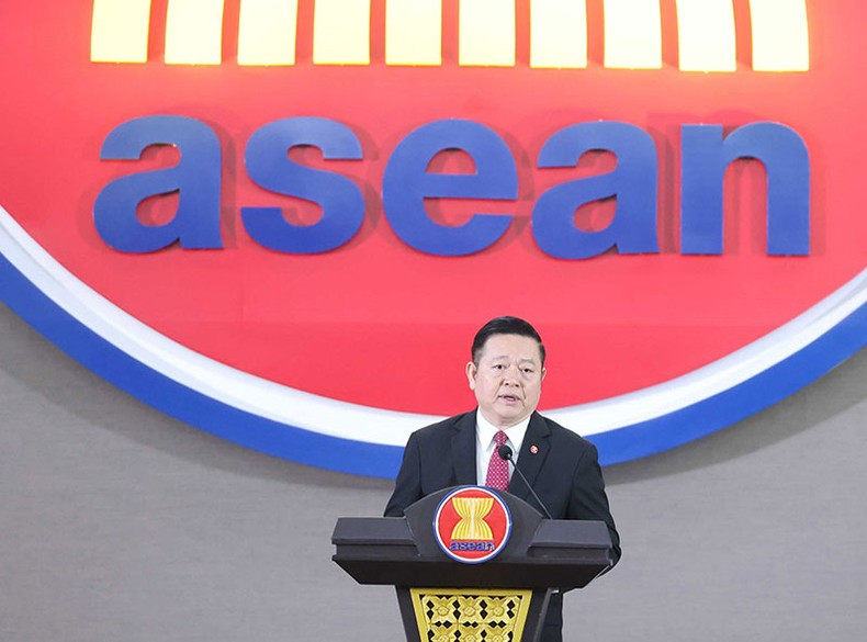 El secretario general de la Asean, Kao Kim Hourn, habla en el evento.