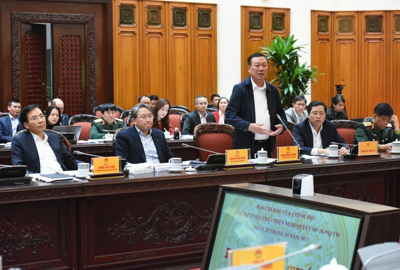 El inspector general del Gobierno, Doan Hong Phong. El inspector general del Gobierno, Doan Hong Phong.