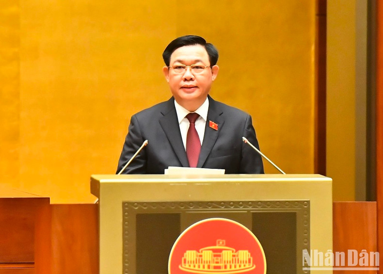 [Foto] Comenzan sesiones de interpelaciones de la Asamblea Nacional de Vietnam ảnh 6