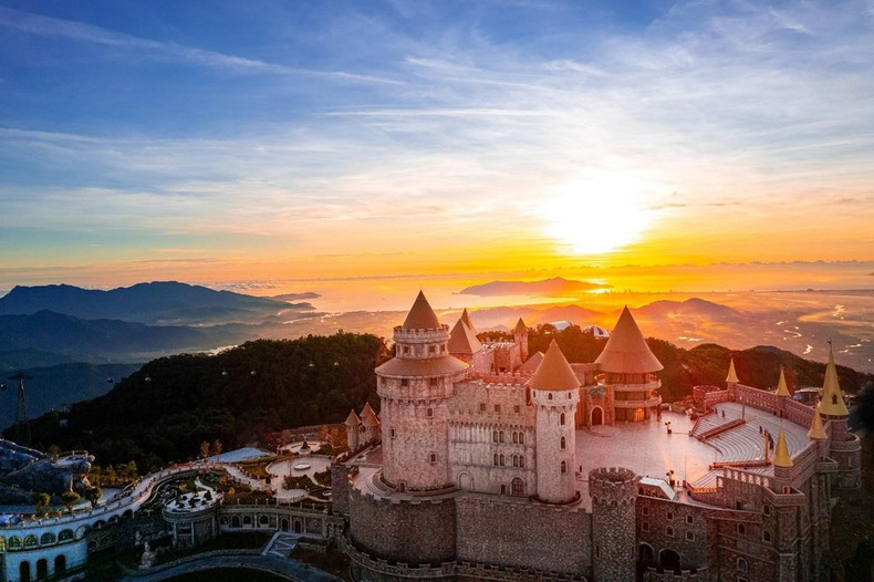 Ubicado en el Castillo de la Luna, el cine 4D brindará a los visitantes una experiencia "multisensorial". Ubicado en el Castillo de la Luna, el cine 4D brindará a los visitantes una experiencia "multisensorial".