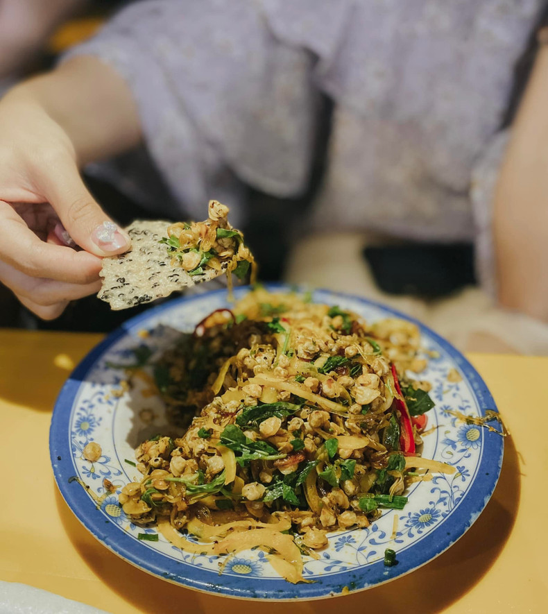 Torta de arroz con mejillones. Torta de arroz con mejillones.